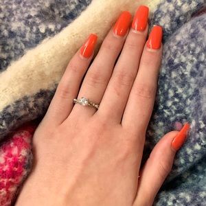 New Silver Diamond Ring